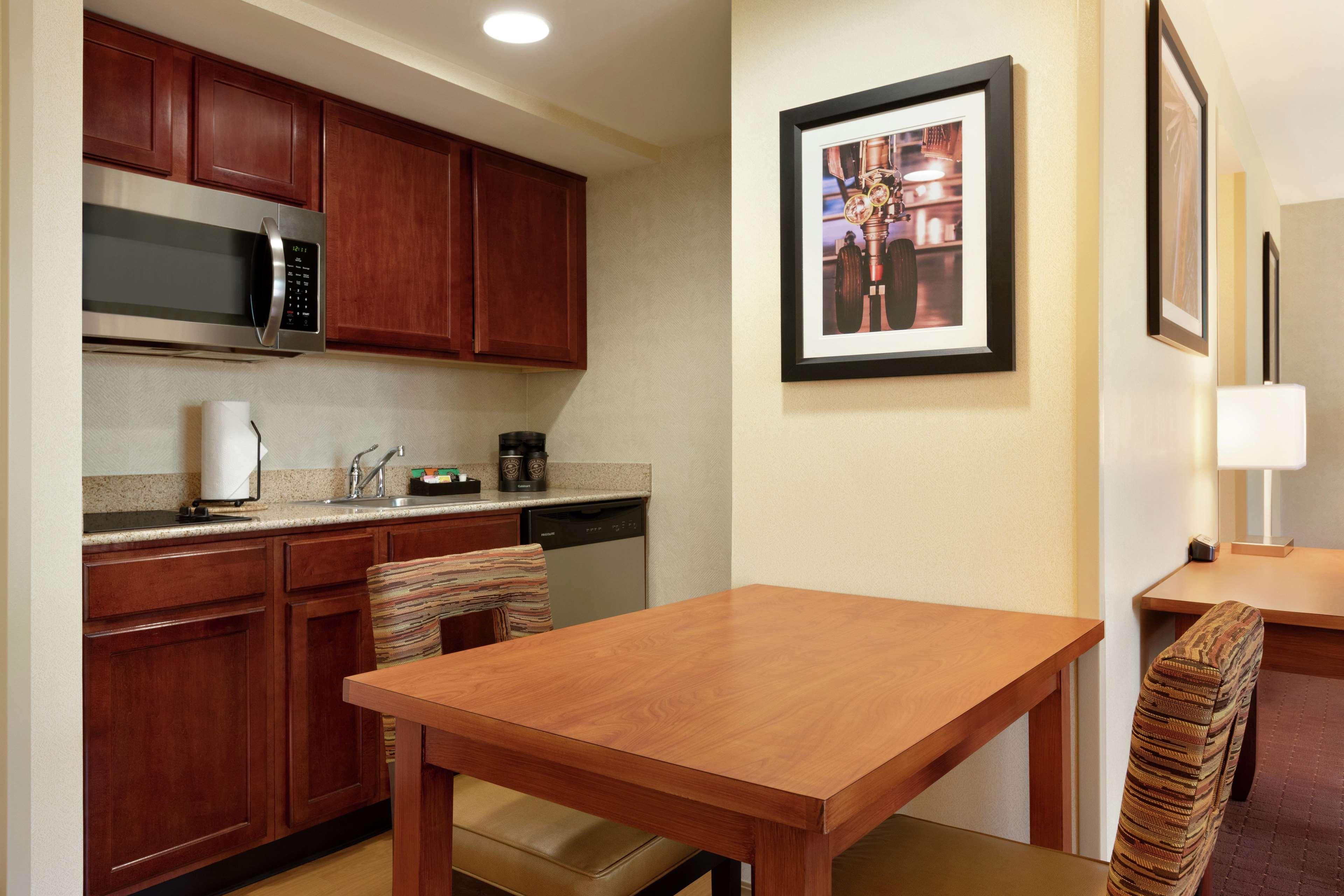 Homewood Suites By Hilton Dulles-North Loudoun Ashburn Bagian luar foto